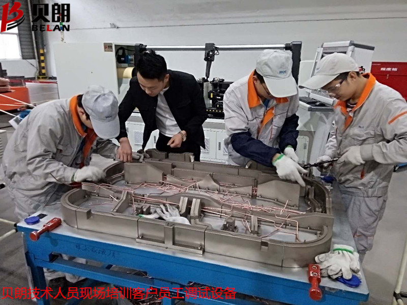 貝朗技術(shù)人員現(xiàn)場培訓(xùn) 貝朗技術(shù)人員現(xiàn)場培訓(xùn)